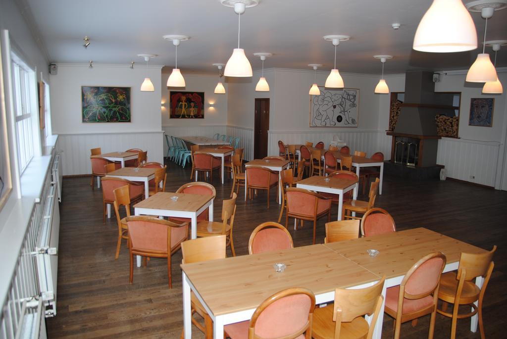 Hotel Sveinbjarnargerdi Svalbarthseyri Dış mekan fotoğraf