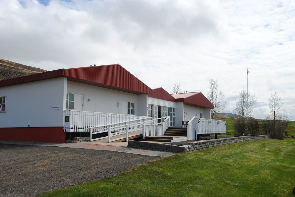 Hotel Sveinbjarnargerdi Svalbarthseyri Dış mekan fotoğraf