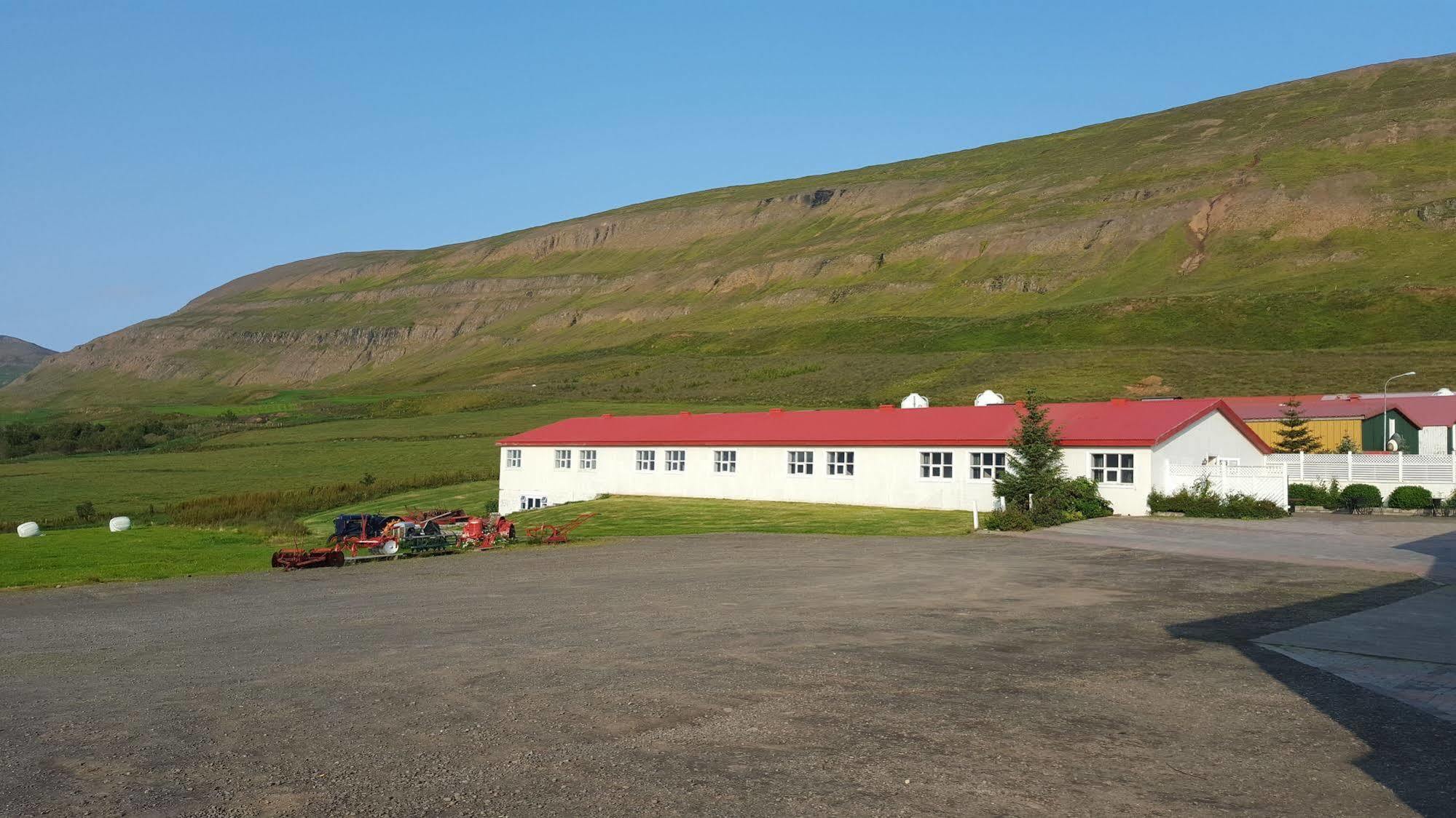 Hotel Sveinbjarnargerdi Svalbarthseyri Dış mekan fotoğraf