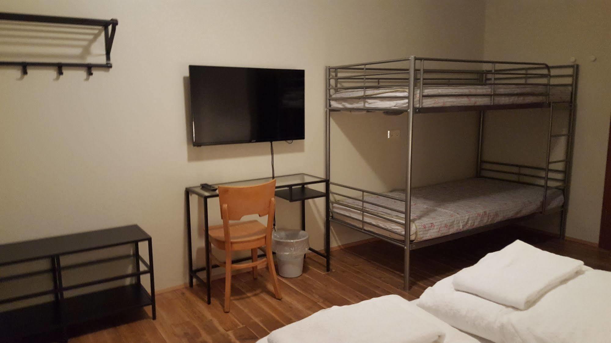 Hotel Sveinbjarnargerdi Svalbarthseyri Dış mekan fotoğraf