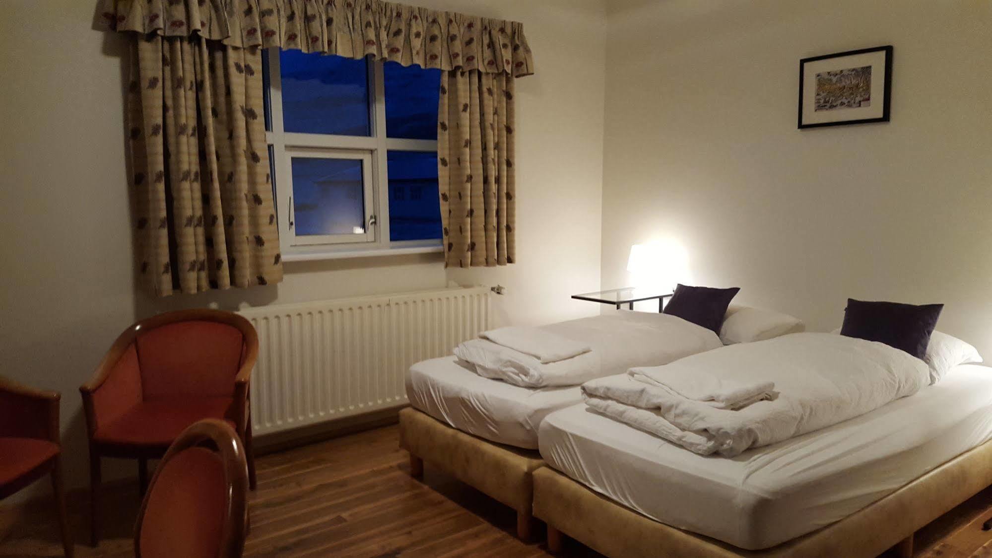 Hotel Sveinbjarnargerdi Svalbarthseyri Dış mekan fotoğraf