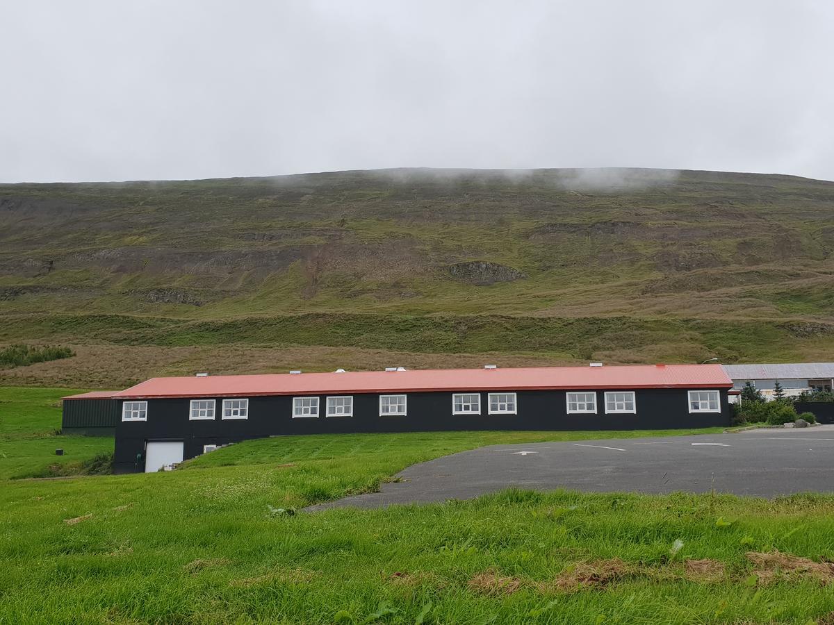 Hotel Sveinbjarnargerdi Svalbarthseyri Dış mekan fotoğraf